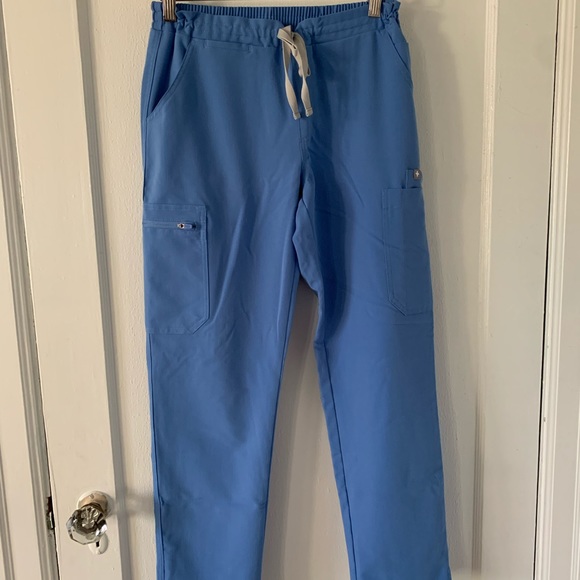 Figs Yola Petite Skinny Scrub Pants 